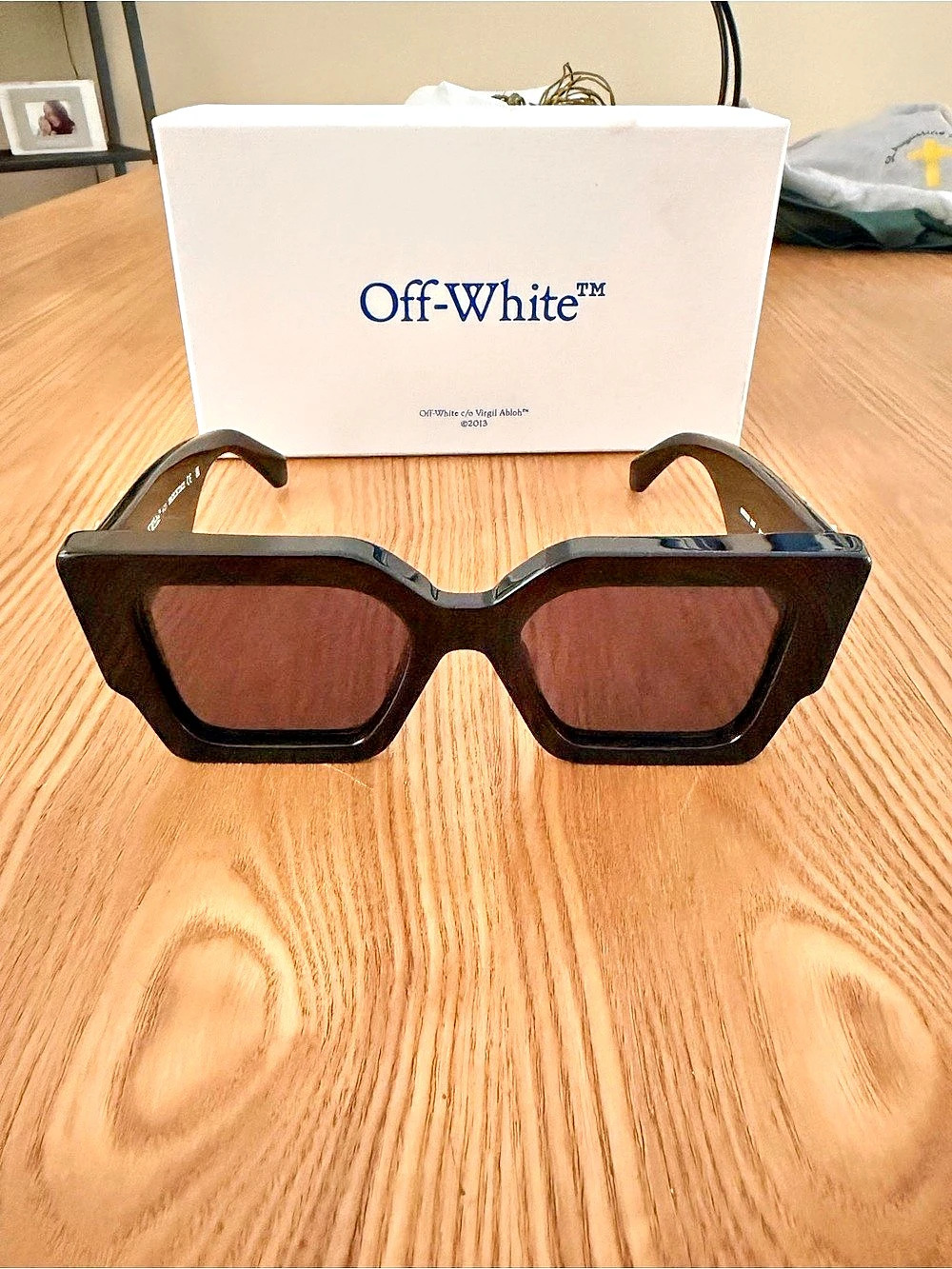 Off-White Catalina Black Sunglasses New In Box